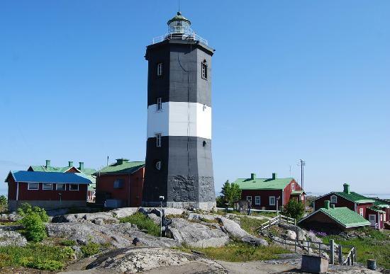Fyren i norrskär